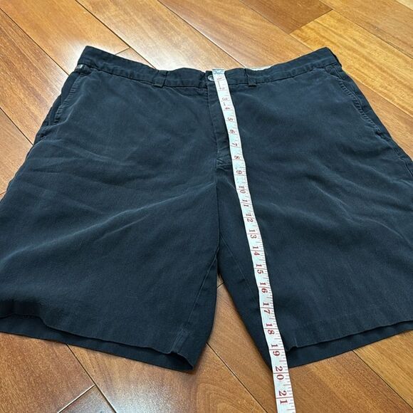 Tommy Bahama Men’s Silk Golf Style Shorts Flat Front size 36 - Picture 8 of 8